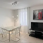 Elegant Old Port Apartment